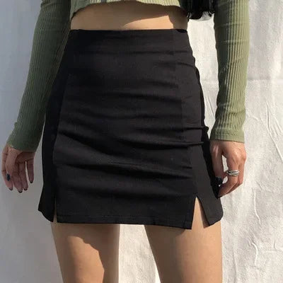 High Waist Thin A- Line Mini Skirt Asymmetrical Black Half-length Skirts for Women Small Size Fashionable Autumn New Arrival