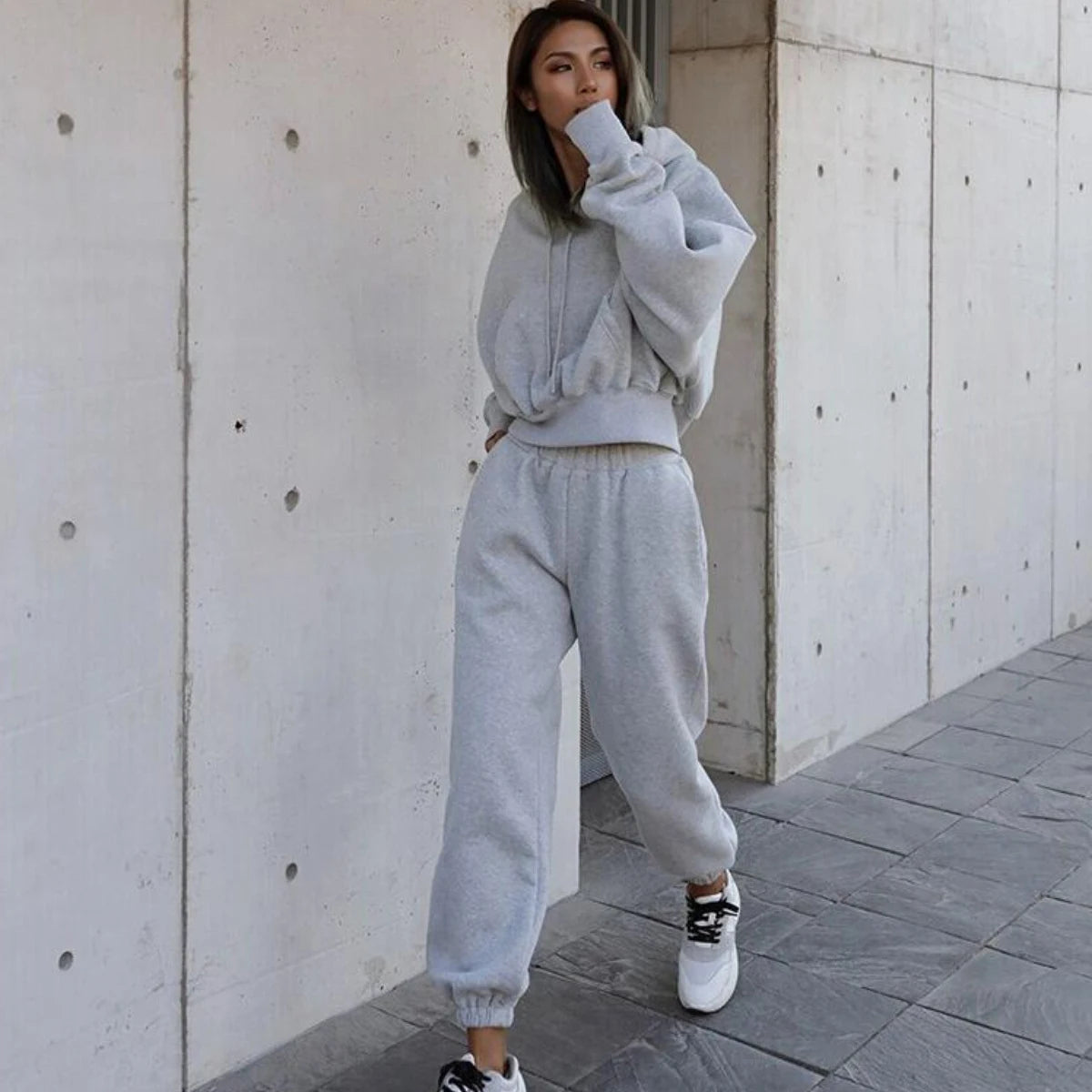 2023 Autumn/Winter Women's New Long Sleeved Hat Casual Sweater Coat Women's Sports Set