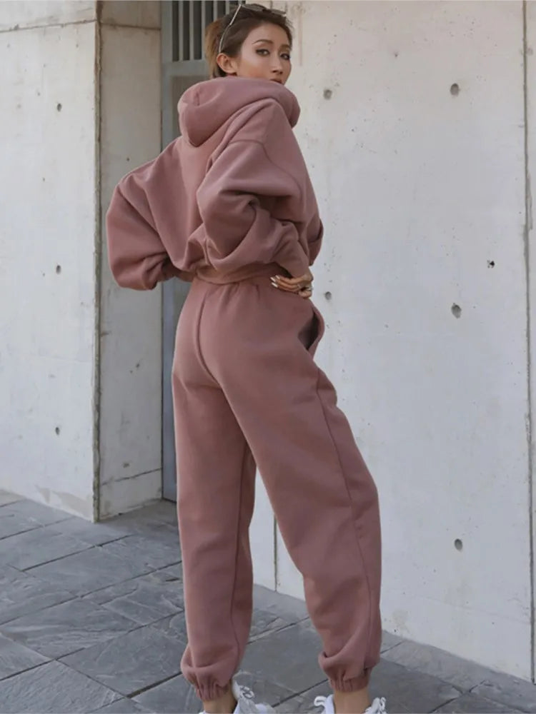 Two piece set of women's solid color drawstring hooded sweatshirt pants sports suit 2024 autumn/winter new casual streetwear