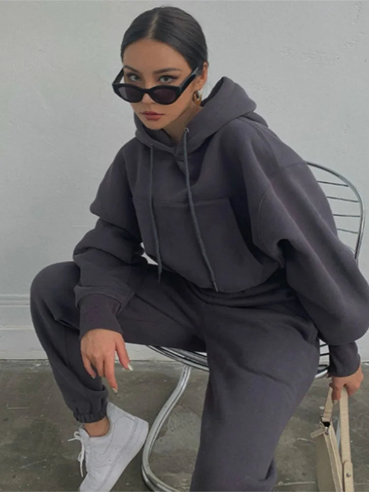 Two piece set of women's solid color drawstring hooded sweatshirt pants sports suit 2024 autumn/winter new casual streetwear
