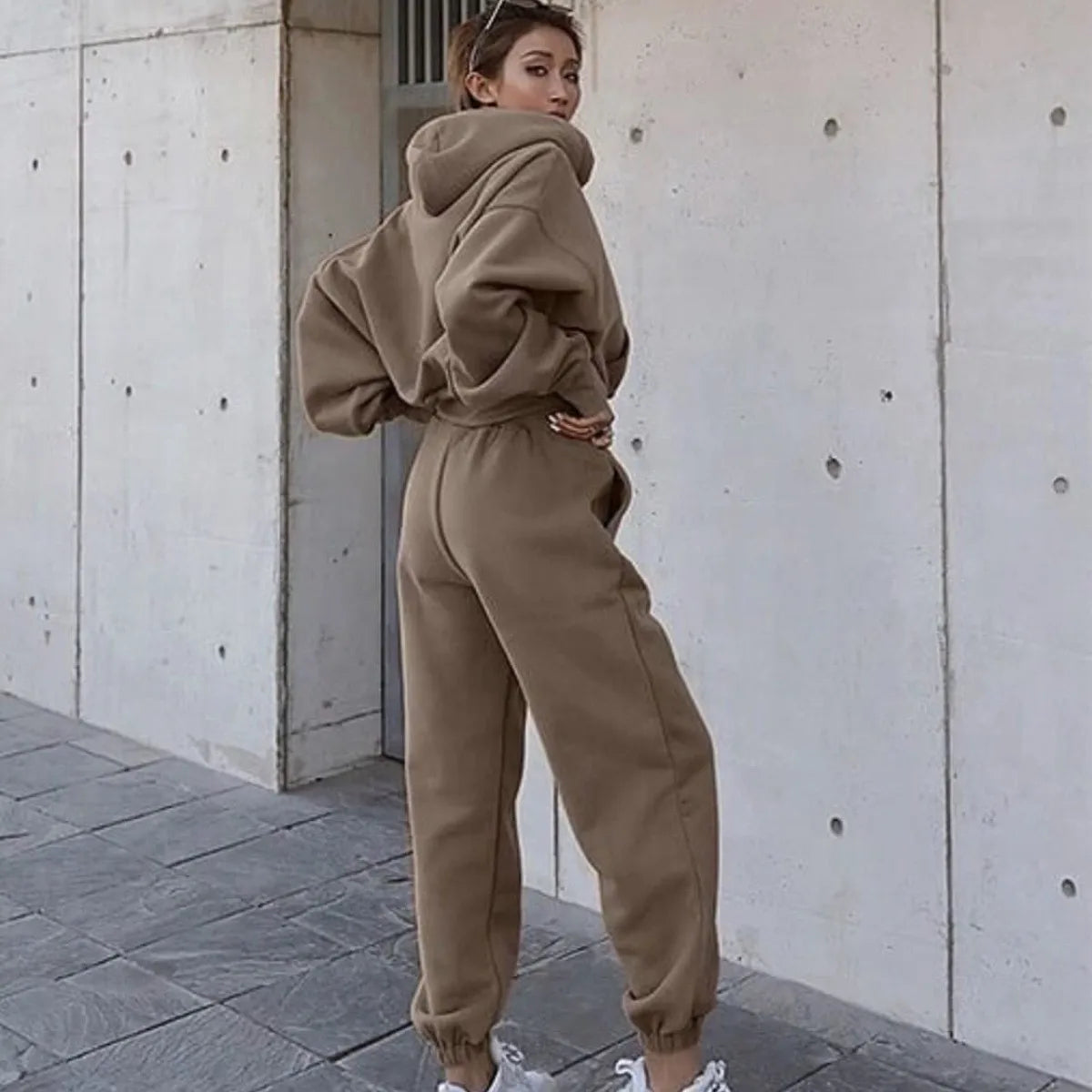 Autumn winter jogger jumper Gym Workout women fall clothing 2 piece set crop top oversize hoodie women tracksuits